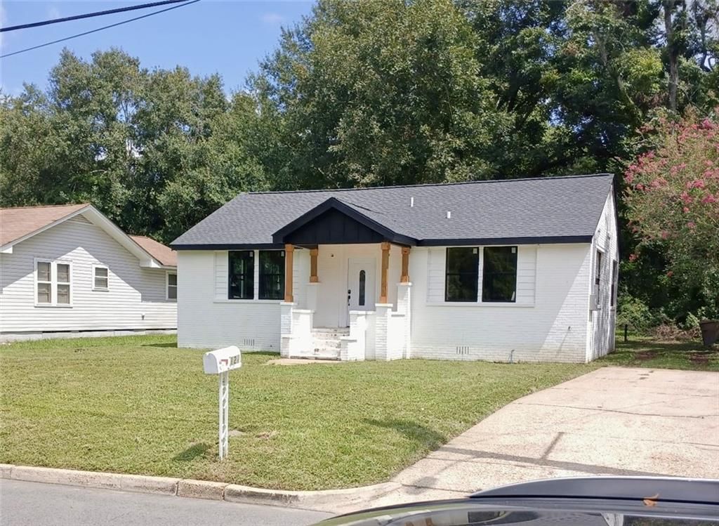 121 Emogene Place, Mobile, AL 36606