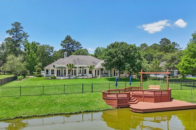 32318 Spinnaker Run, Magnolia, TX 77354