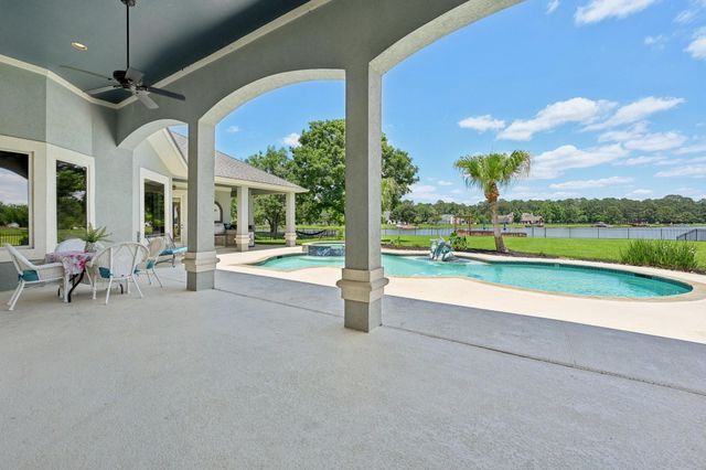 32318 Spinnaker Run, Magnolia, TX 77354
