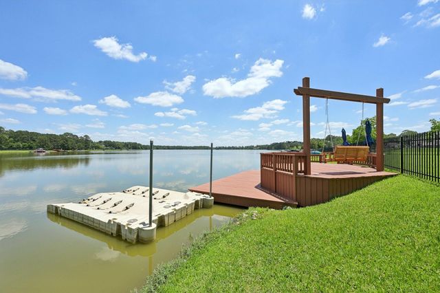 32318 Spinnaker Run, Magnolia, TX 77354