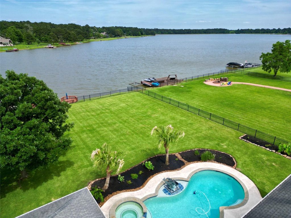 32318 Spinnaker Run, Magnolia, TX 77354