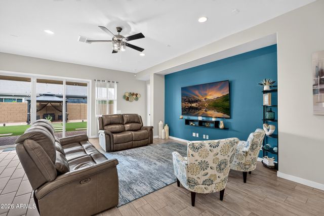 3924 W HAYDUK Road, Laveen, AZ 85339