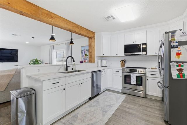 6970 Greathouse Road, Lake Charles, LA 70607