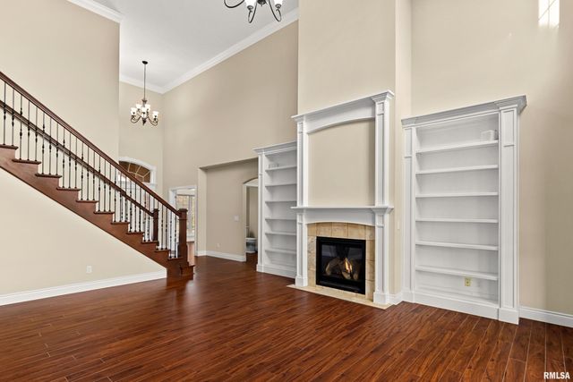 71 SAPPHIRE Point, Morton, IL 61550