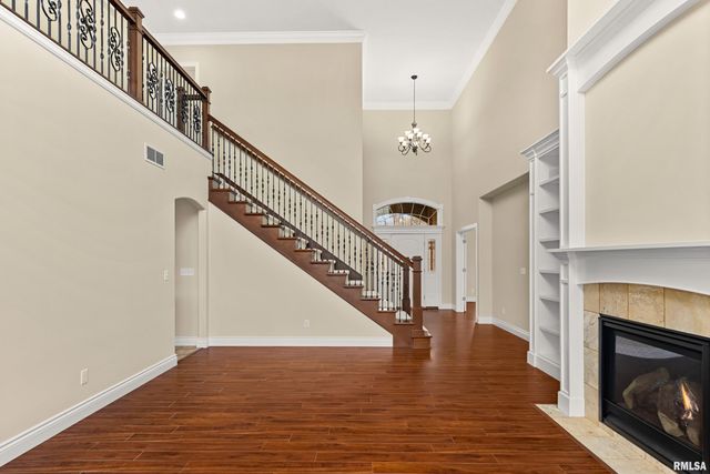 71 SAPPHIRE Point, Morton, IL 61550