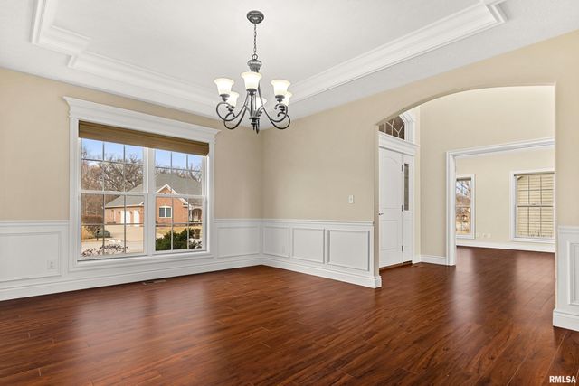 71 SAPPHIRE Point, Morton, IL 61550