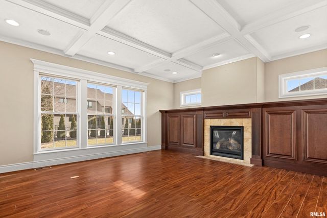 71 SAPPHIRE Point, Morton, IL 61550