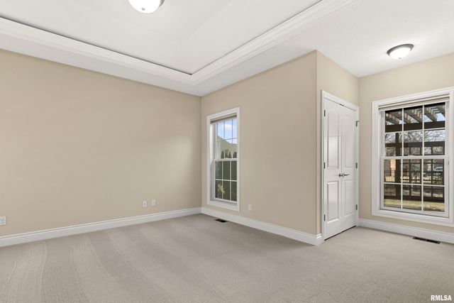 71 SAPPHIRE Point, Morton, IL 61550