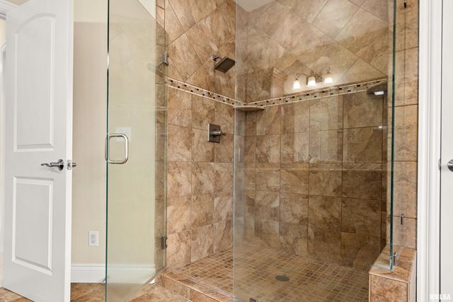 71 SAPPHIRE Point, Morton, IL 61550