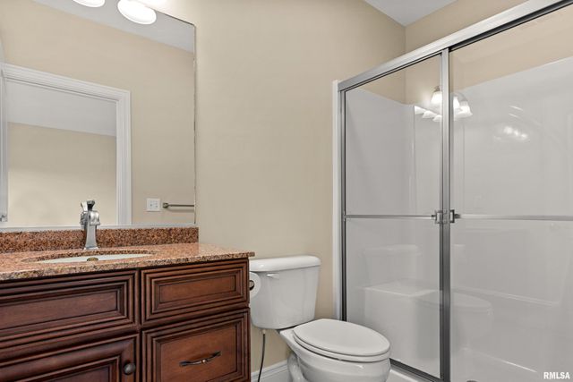 71 SAPPHIRE Point, Morton, IL 61550