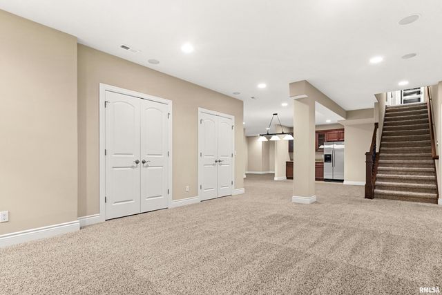 71 SAPPHIRE Point, Morton, IL 61550