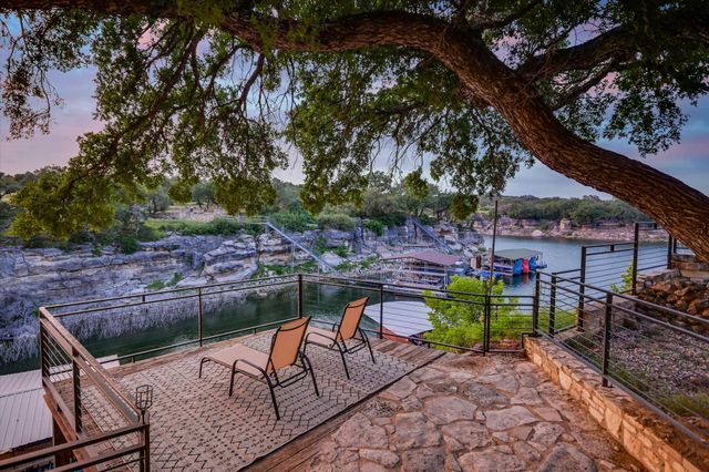 22514 Felicia DR, Spicewood, TX 78669