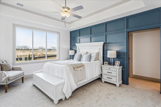 5918 Forbes Ct, Bel Aire, KS 67220