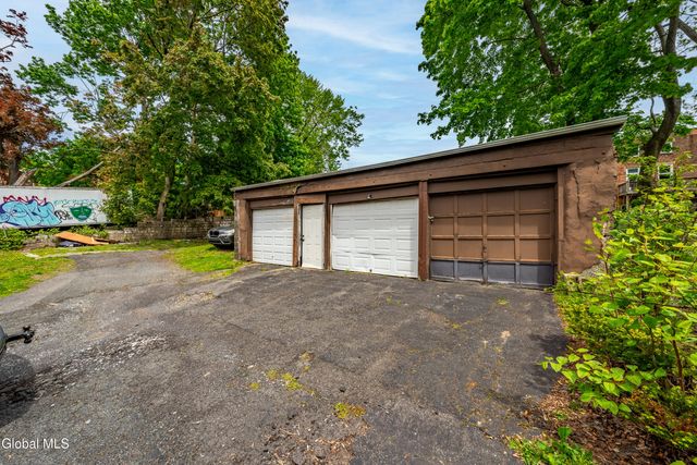 29 2nd Street, Albany, NY 12210