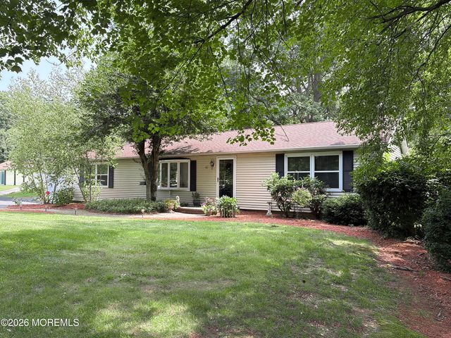 45 N Hope Chapel Road, Jackson, NJ 08527