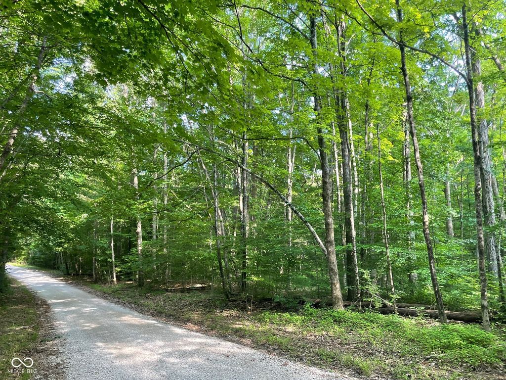 6630 Rust Road E, Unionville, IN 47468