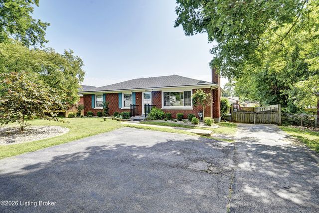 9903 Stonestreet Rd, Louisville, KY 40272