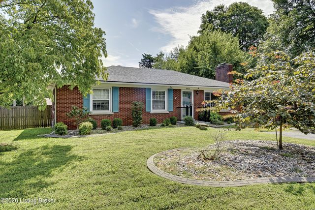 9903 Stonestreet Rd, Louisville, KY 40272
