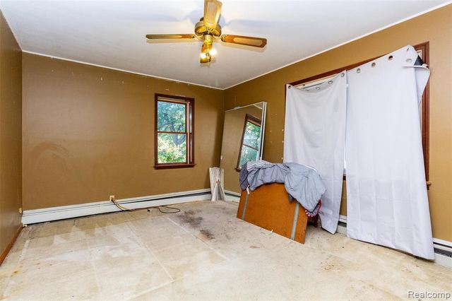 15681 Foch Street, Livonia, MI 48154