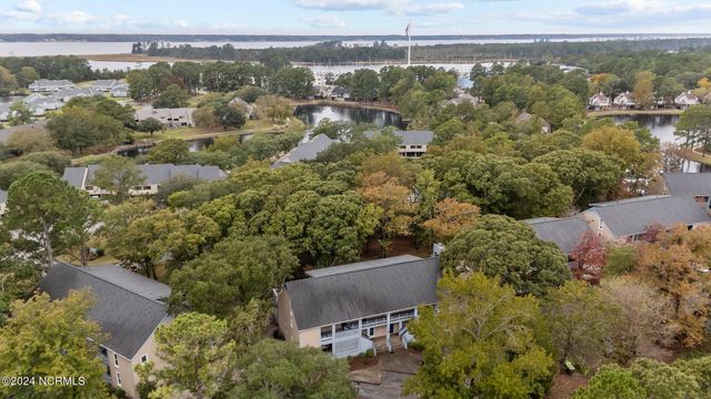 1506 Harbourside Drive 1506 -1505, New Bern, NC 28560