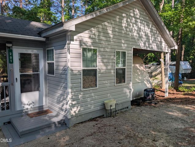 201 Running Deer Drive, Louisburg, NC 27549