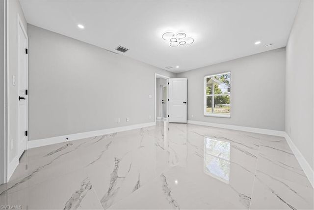 944 Candlelight DR, Lehigh Acres, FL 33974