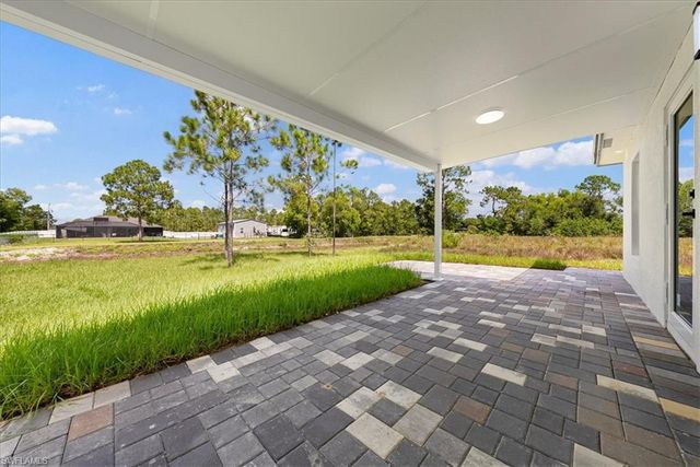944 Candlelight DR, Lehigh Acres, FL 33974