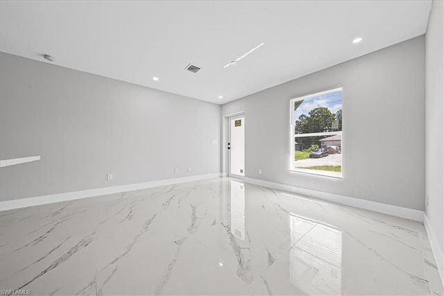 944 Candlelight DR, Lehigh Acres, FL 33974