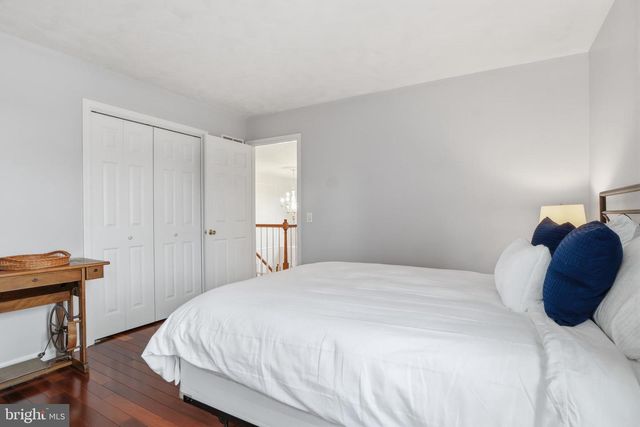 1335 MURIFIELD DR, York, PA 17404