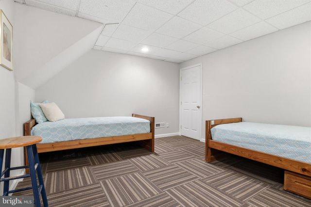 1335 MURIFIELD DR, York, PA 17404