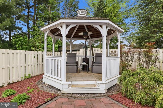 1335 MURIFIELD DR, York, PA 17404