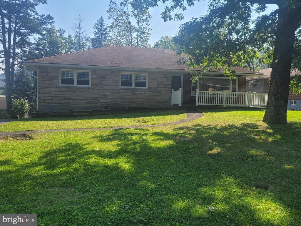 11 LINDA WAY, Lavale, MD 21502