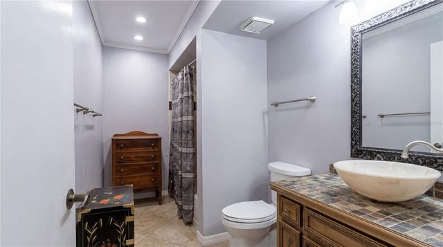 8033 VIA HERMOSA STREET, Sanford, FL 32771