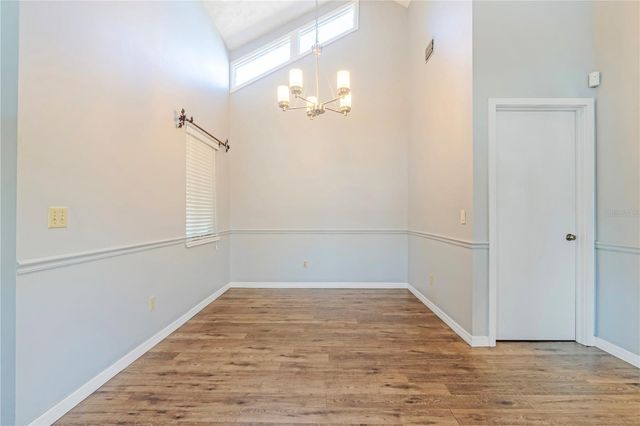 8033 VIA HERMOSA STREET, Sanford, FL 32771