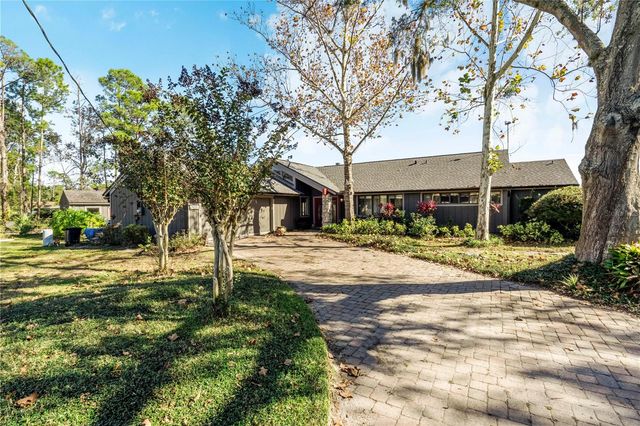 8033 VIA HERMOSA STREET, Sanford, FL 32771