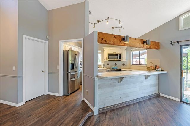 8033 VIA HERMOSA STREET, Sanford, FL 32771