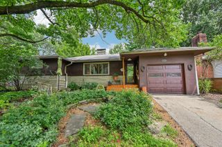 1060 Morning Street, Worthington, OH 43085