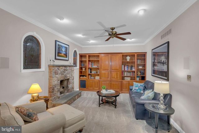 28 BRINKER DR, Doylestown, PA 18901