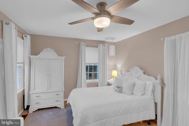 28 BRINKER DR, Doylestown, PA 18901