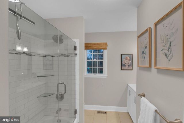 28 BRINKER DR, Doylestown, PA 18901