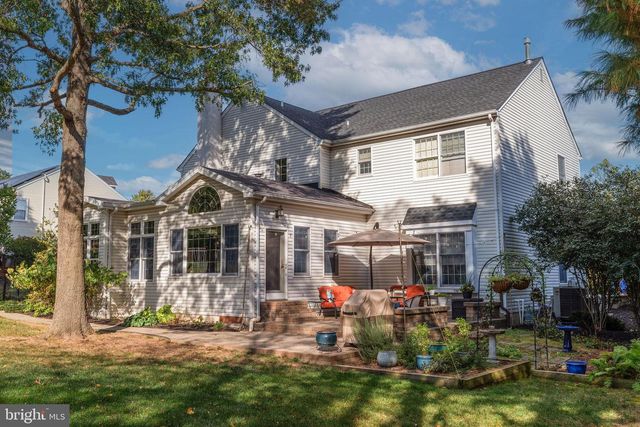 28 BRINKER DR, Doylestown, PA 18901