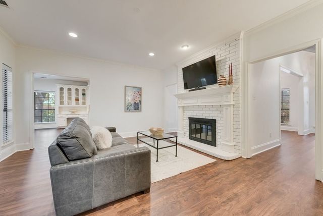 6622 Barclay Lane, Garland, TX 75044