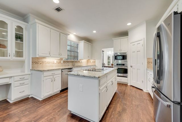 6622 Barclay Lane, Garland, TX 75044