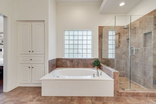 6622 Barclay Lane, Garland, TX 75044