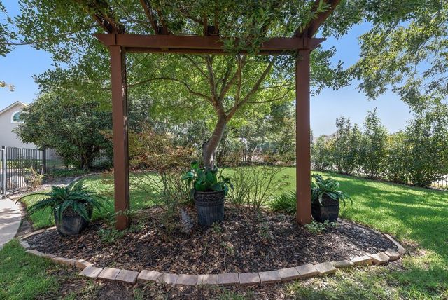 6622 Barclay Lane, Garland, TX 75044