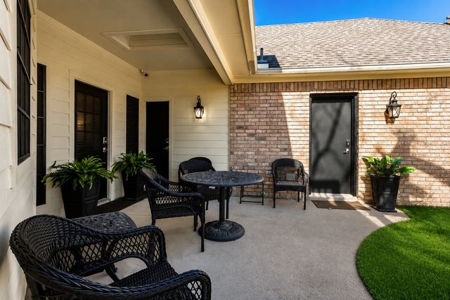 6622 Barclay Lane, Garland, TX 75044
