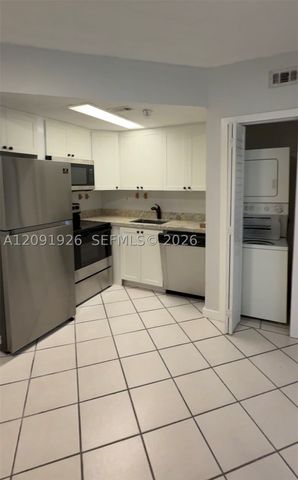 3051 SW 27th Ave 402, Miami, FL 33133