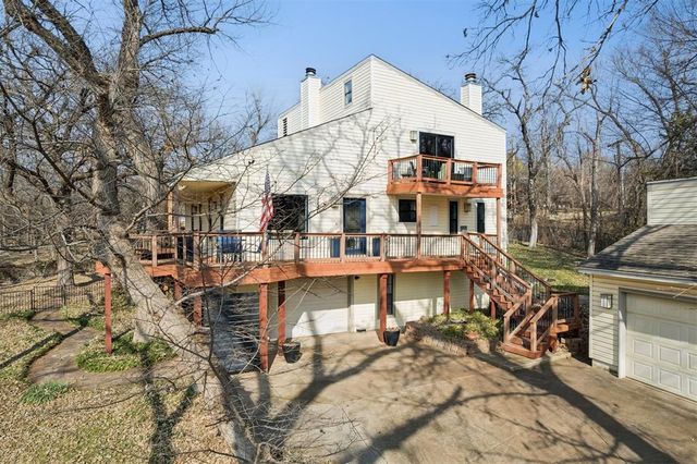 2705 Rambling Road, Edmond, OK 73025