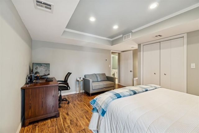 2705 Rambling Road, Edmond, OK 73025