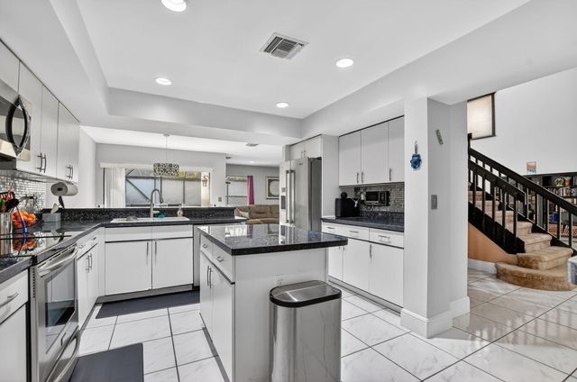 10548 Mendocino Lane, Boca Raton, FL 33428